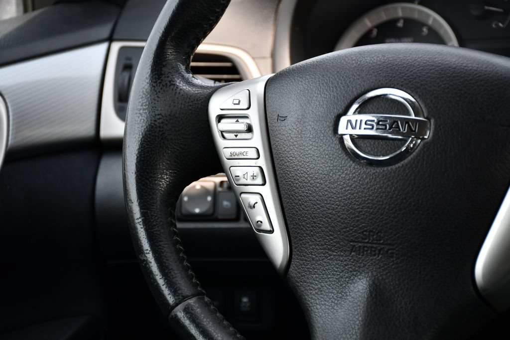 Used 2014 Nissan Sentra SR w/ Premium Package FWD image 26