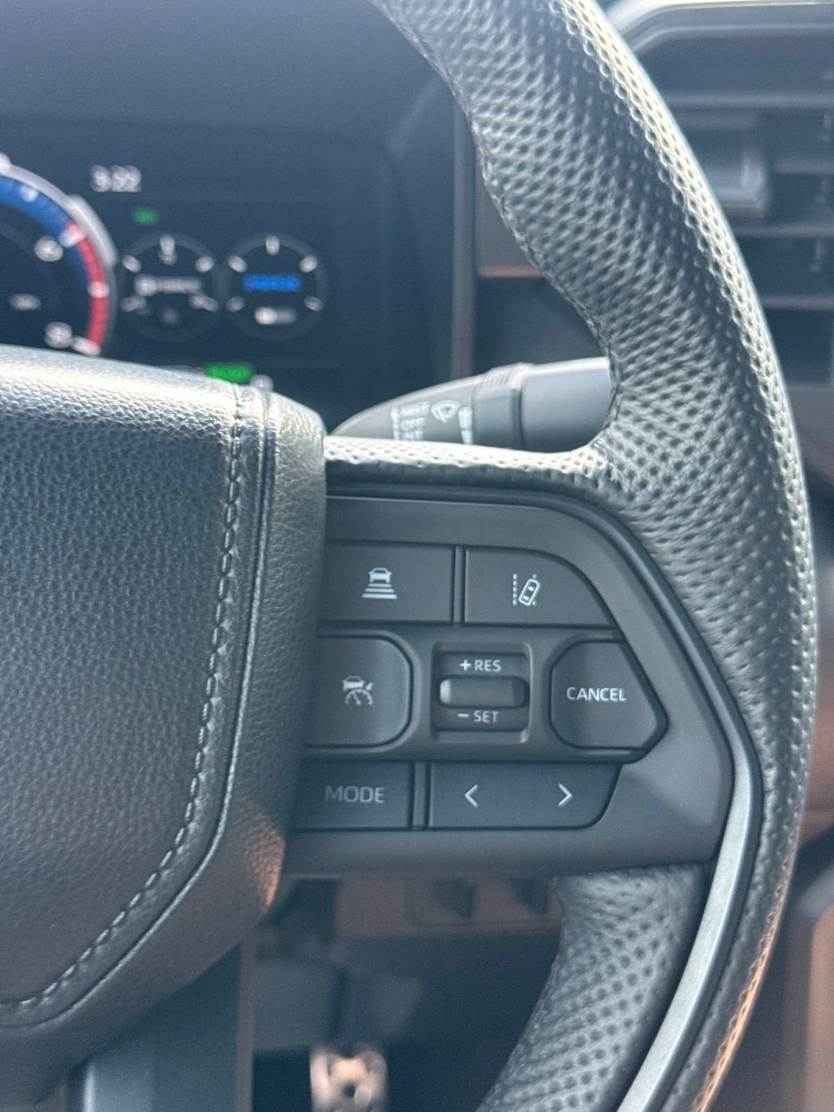 Used 2025 Toyota Tundra TRD Pro AWD/4WD image 24