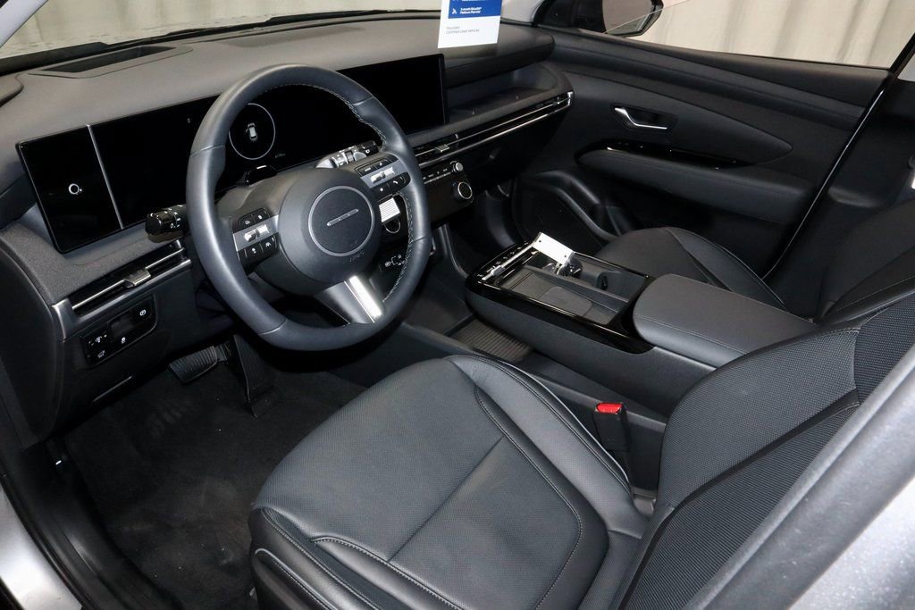 Certified 2025 Hyundai Tucson Limited image 27