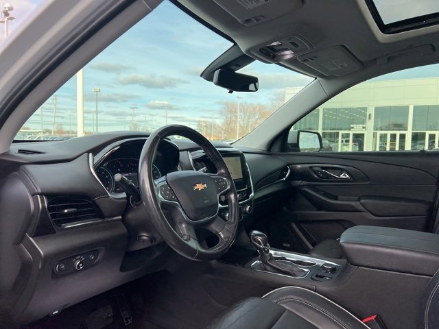 Used 2021 Chevrolet Traverse High Country image 16