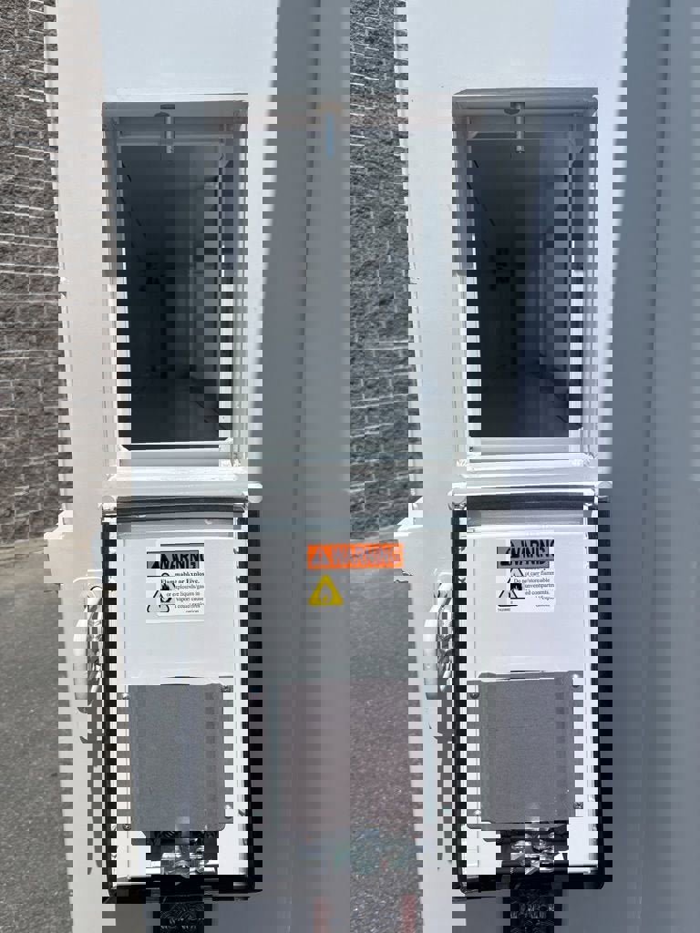 New 2025 Chevrolet Express 3500 w/ Power Convenience Package image 29