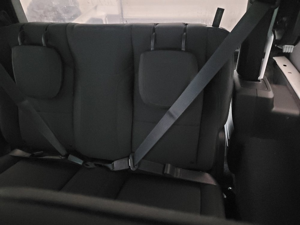 Used 2022 Jeep Wrangler Sport image 18