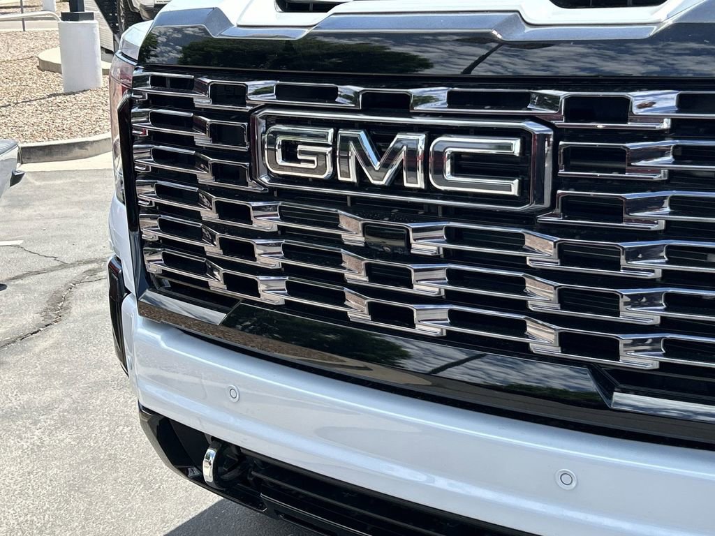Used 2026 GMC Sierra 2500 Denali Ultimate AWD/4WD image 31