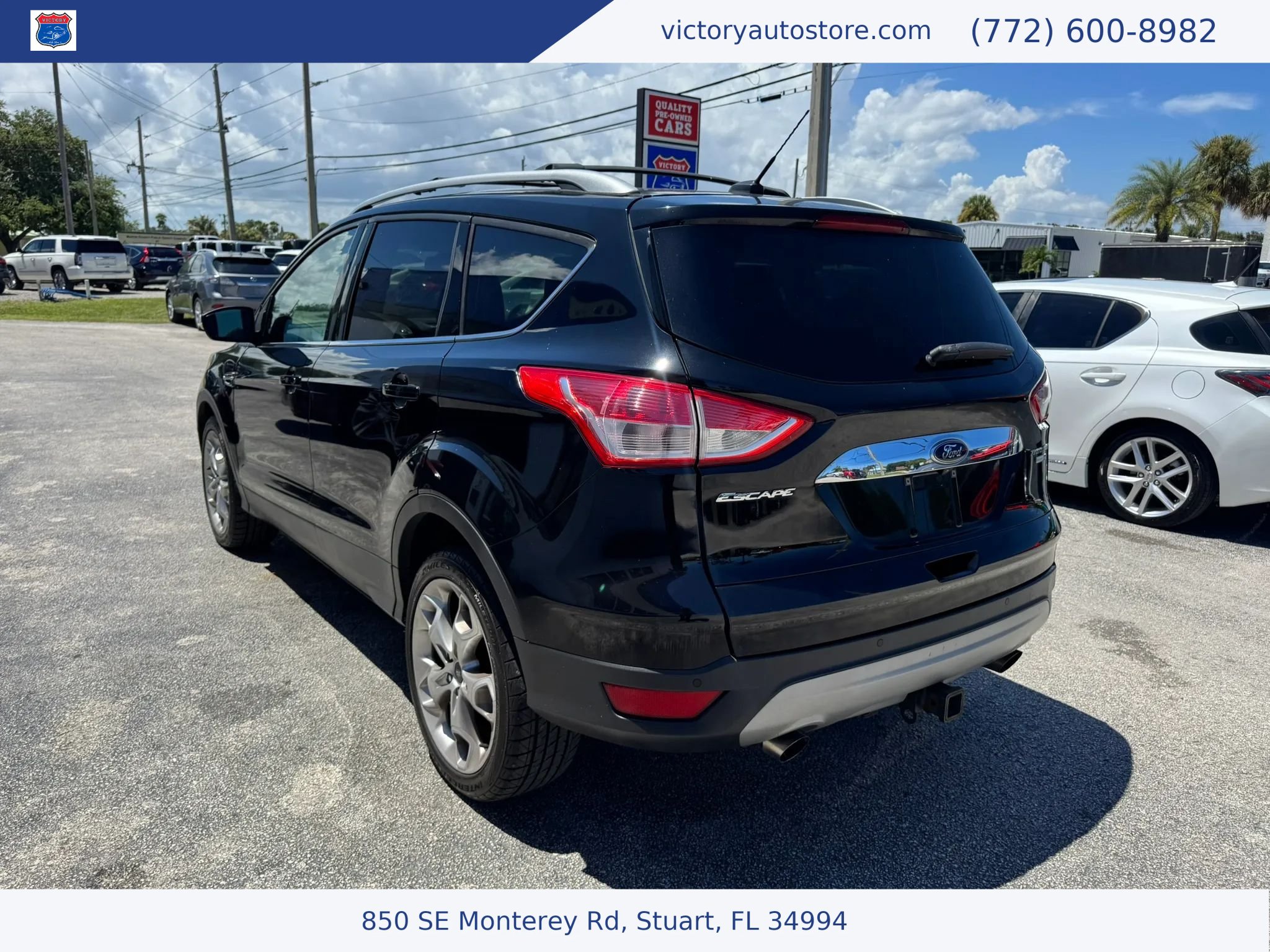 Used 2016 Ford Escape Titanium w/ Equipment Group 301A AWD/4WD image 12