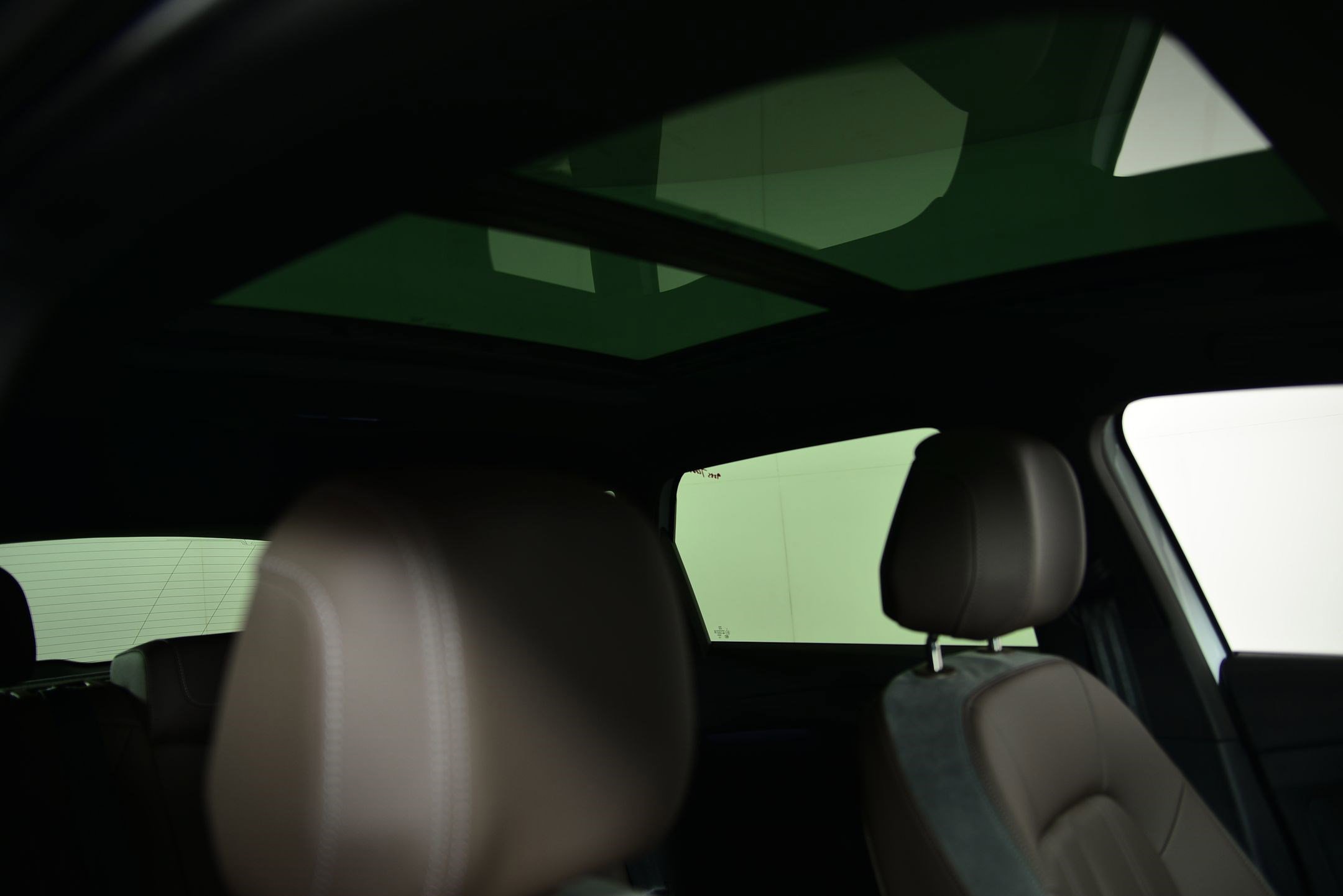 Certified 2025 Audi Q4 e-tron Premium w/ Convenience Package image 12