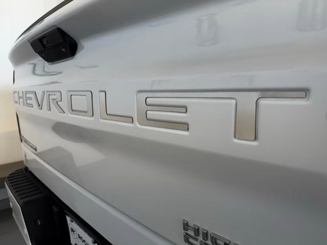 Used 2020 Chevrolet Silverado 1500 High Country w/ Technology Package image 46