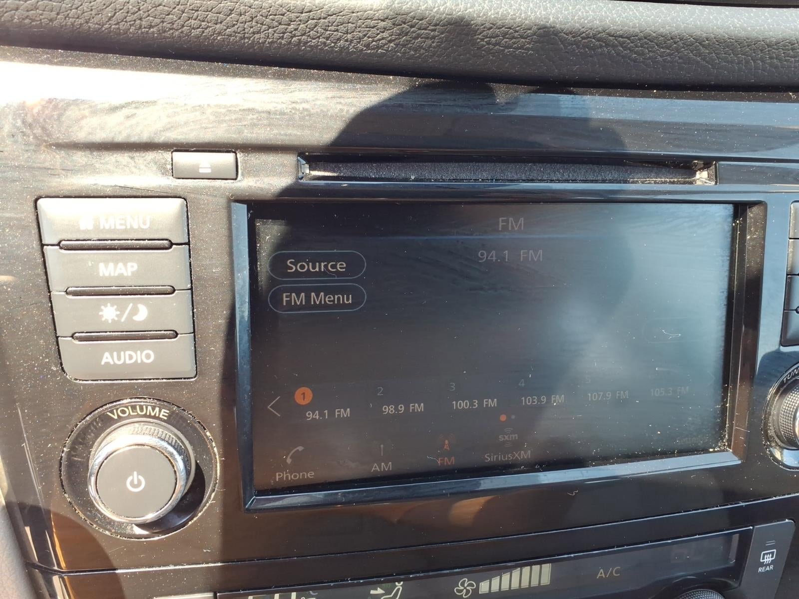 Used 2022 Nissan Rogue Sport SL image 11
