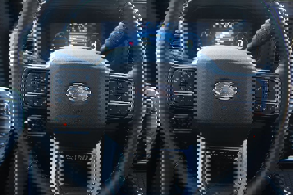 New 2026 Ford F250 Platinum image 40