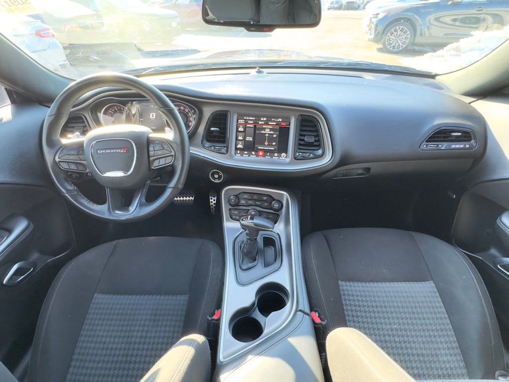 Certified 2022 Dodge Challenger R/T Scat Pack w/ Driver Convenience Group image 10