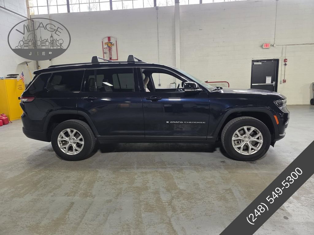 Used 2023 Jeep Grand Cherokee L Limited AWD/4WD image 8