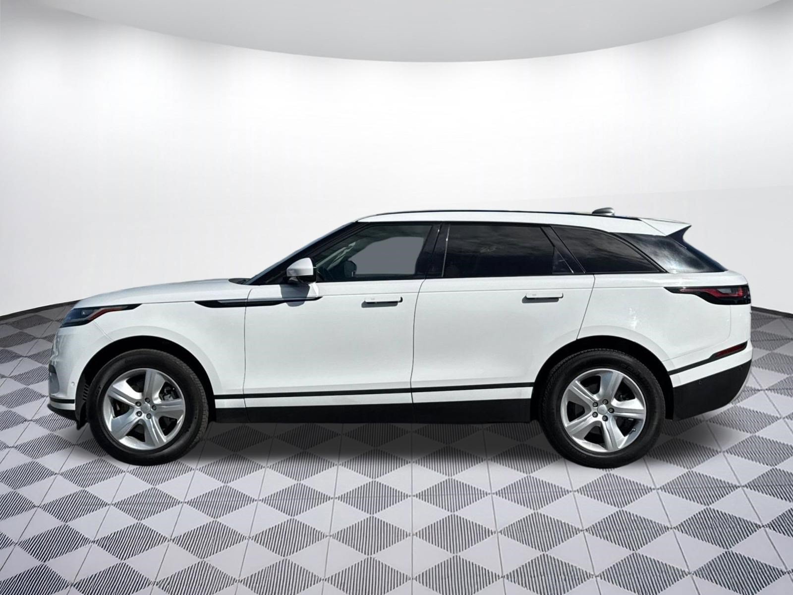 Used 2021 Land Rover Range Rover Velar S AWD/4WD image 2
