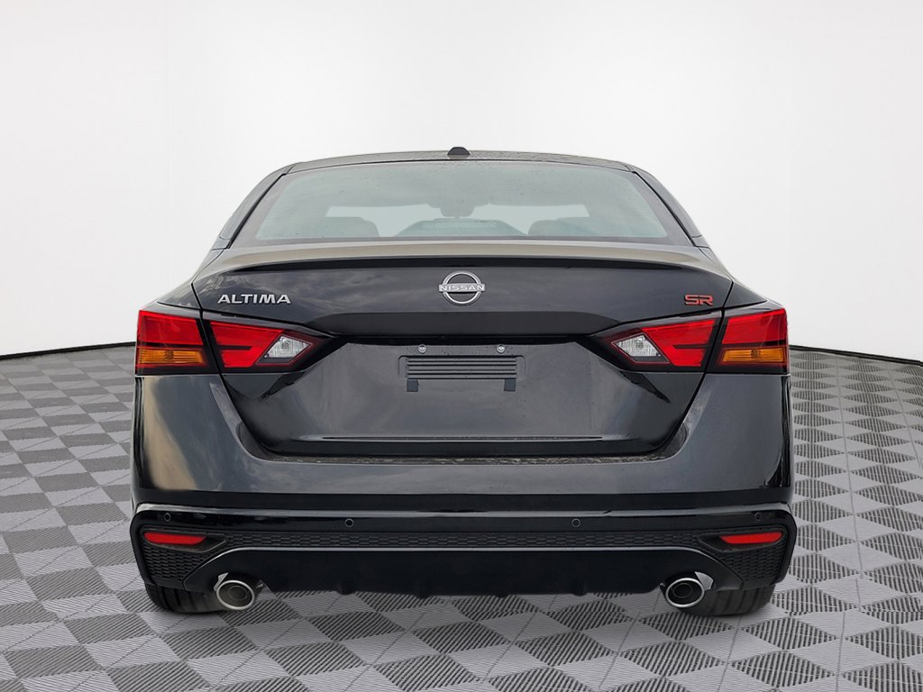 New 2025 Nissan Altima 2.5 SR image 4