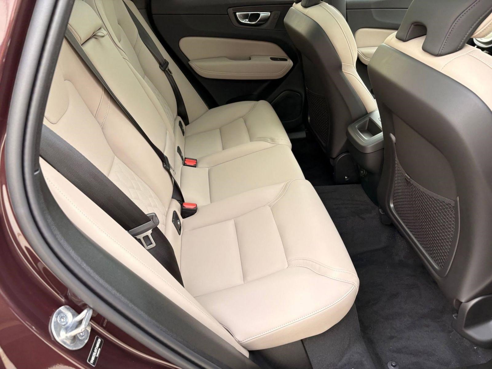 New 2026 Volvo XC60 B5 Core w/ Climate Package image 25