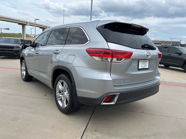 Used 2018 Toyota Highlander Limited FWD image 6