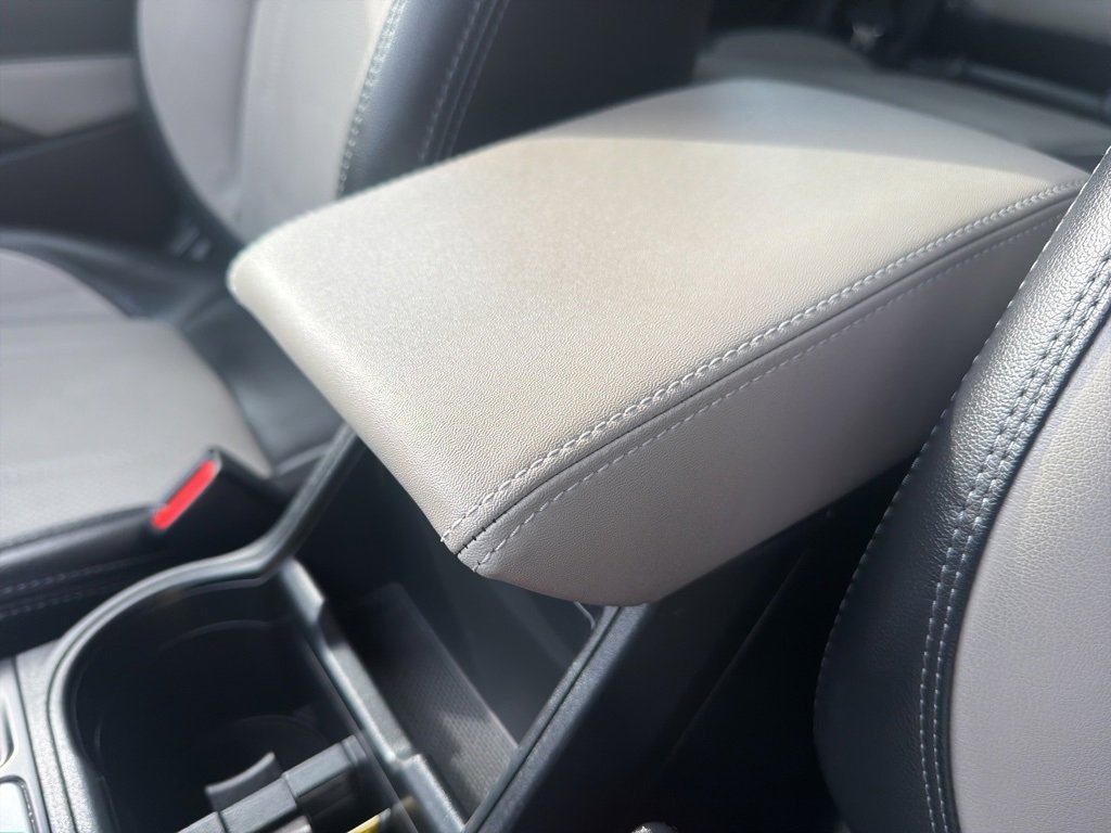 Used 2024 Subaru Forester Limited image 37