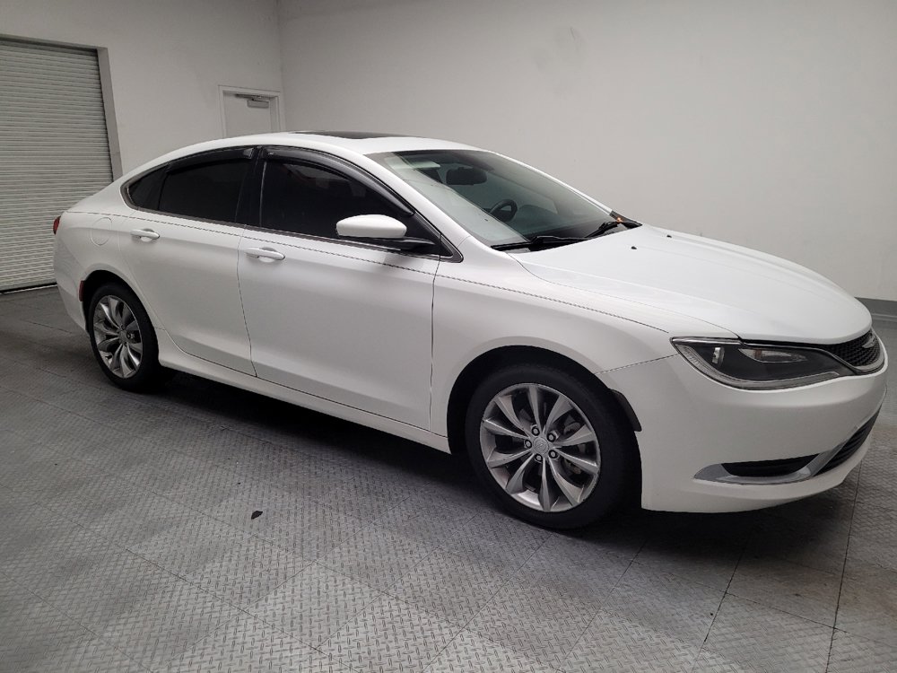 Used 2015 Chrysler 200 Limited w/ Convenience Group FWD image 11
