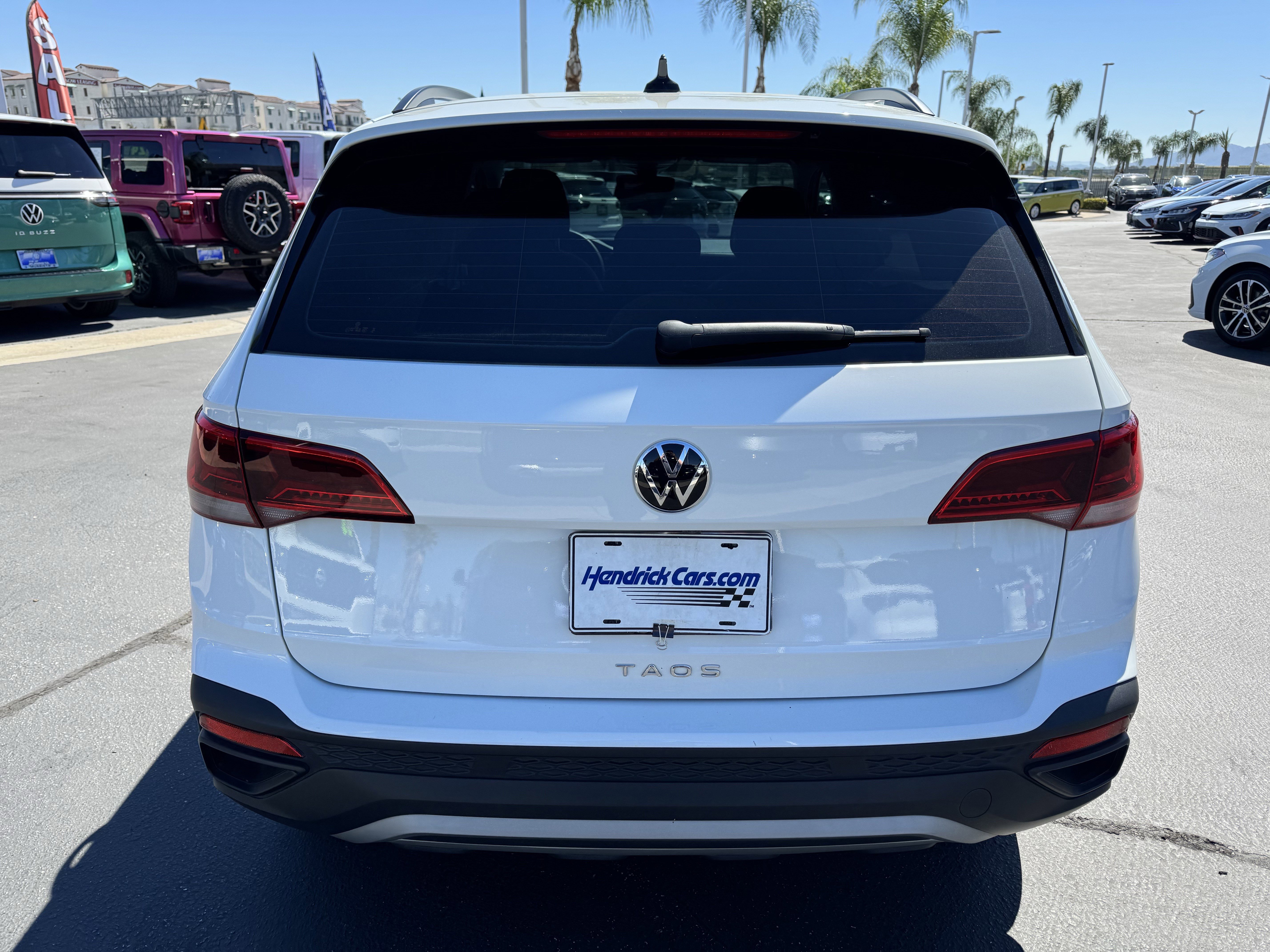 Used 2023 Volkswagen Taos S w/ IQ Drive S Package image 9