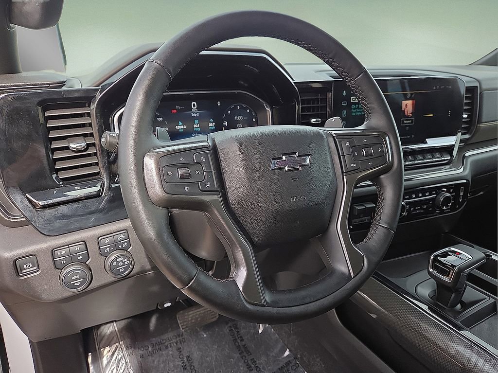 Used 2025 Chevrolet Silverado 1500 ZR2 image 23