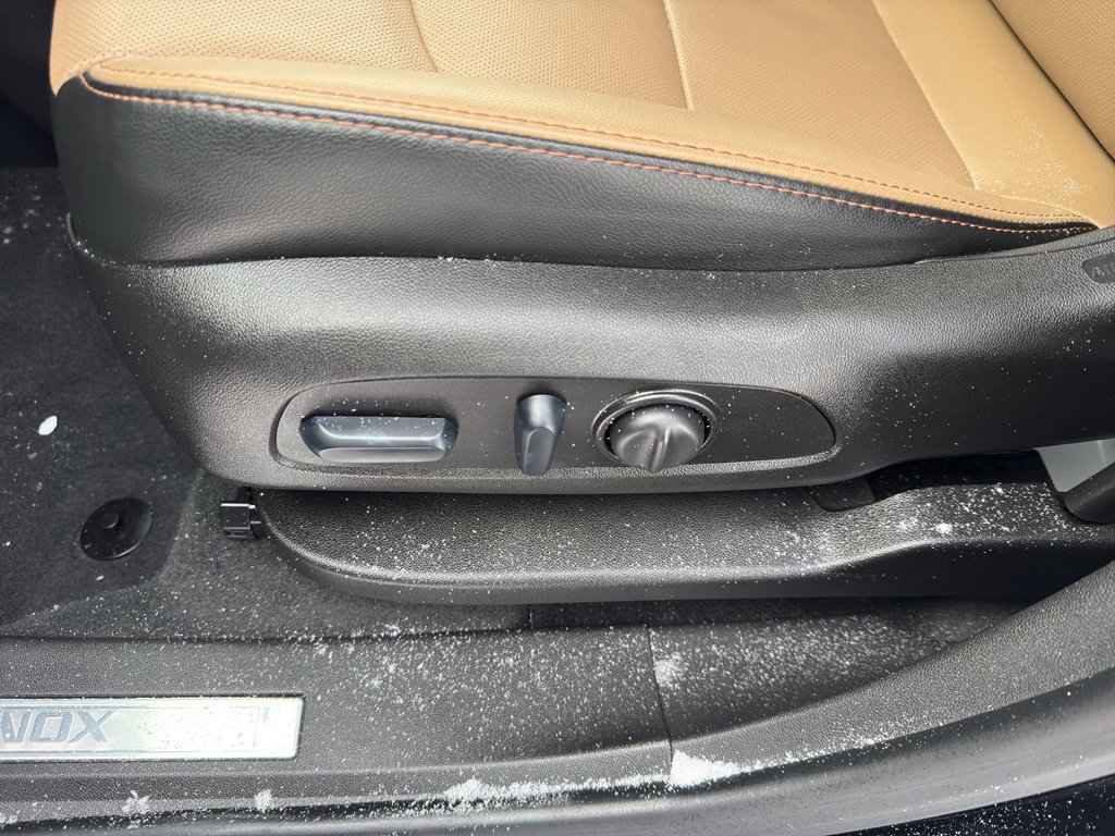 Used 2024 Chevrolet Equinox Premier image 15