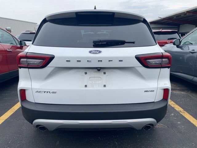 Used 2025 Ford Escape Active image 11