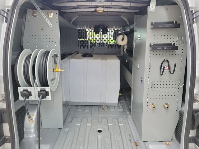 Used 2021 Nissan NV200 S FWD image 9
