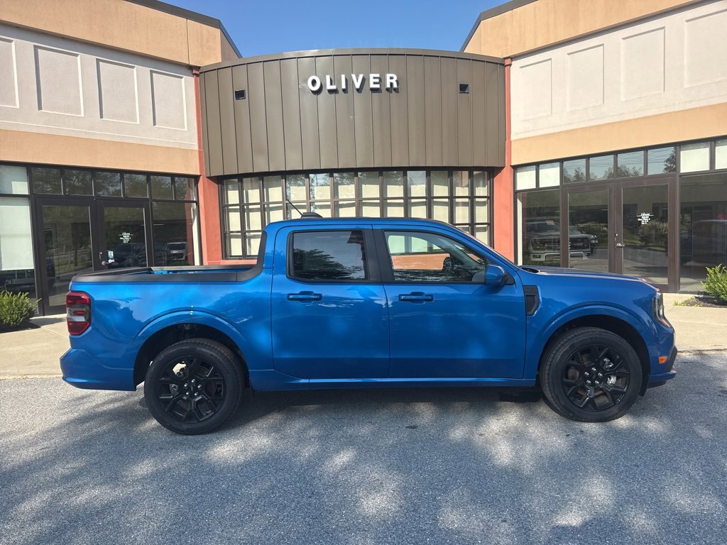 New 2025 Ford Maverick Lobo image 8