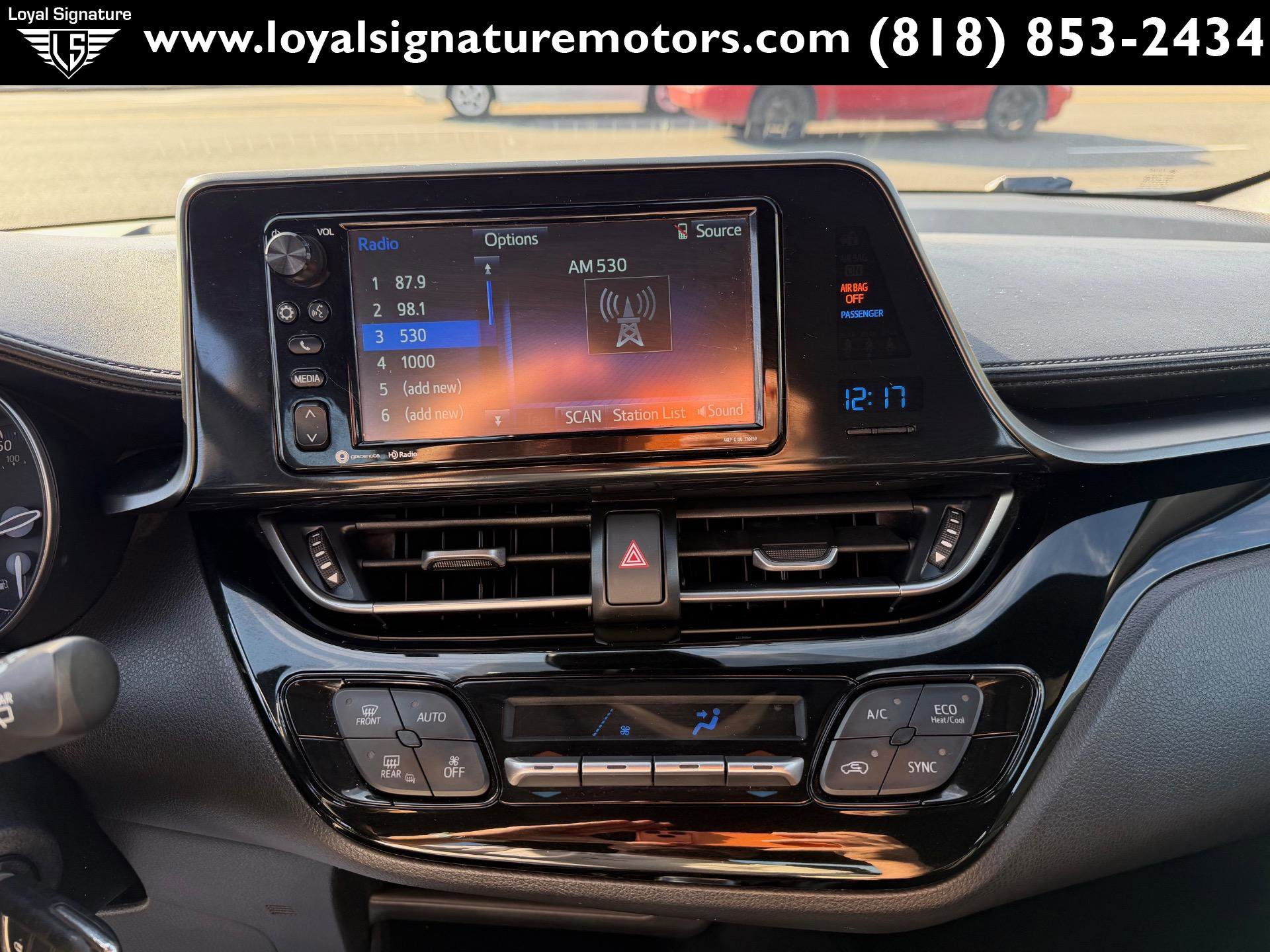 Used 2018 Toyota C-HR XLE image 22