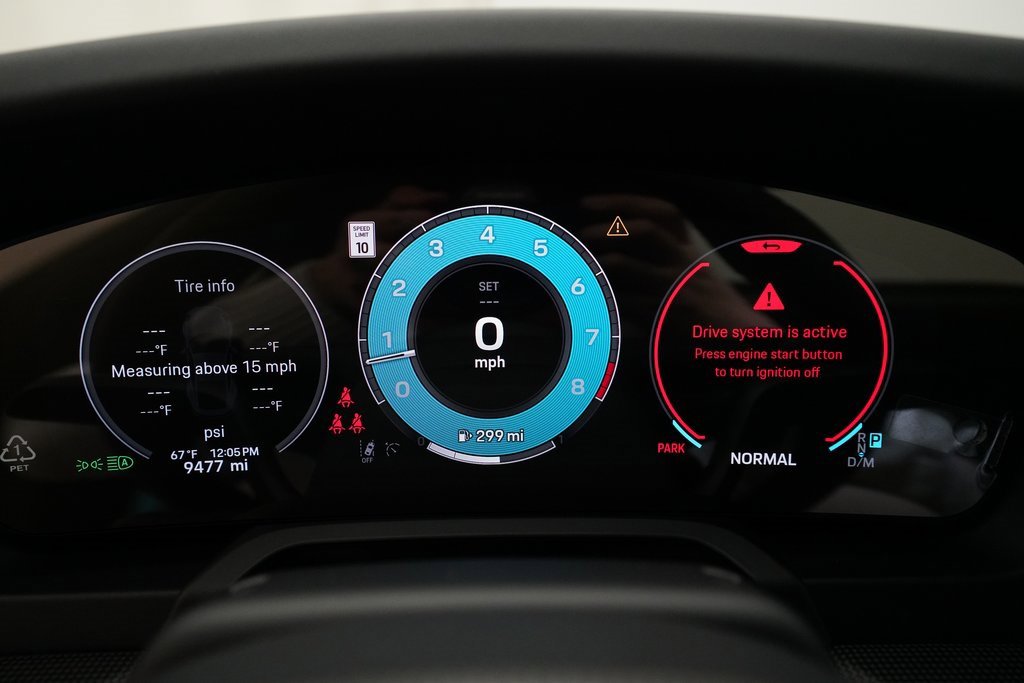 Used 2025 Porsche 911 Carrera S image 23