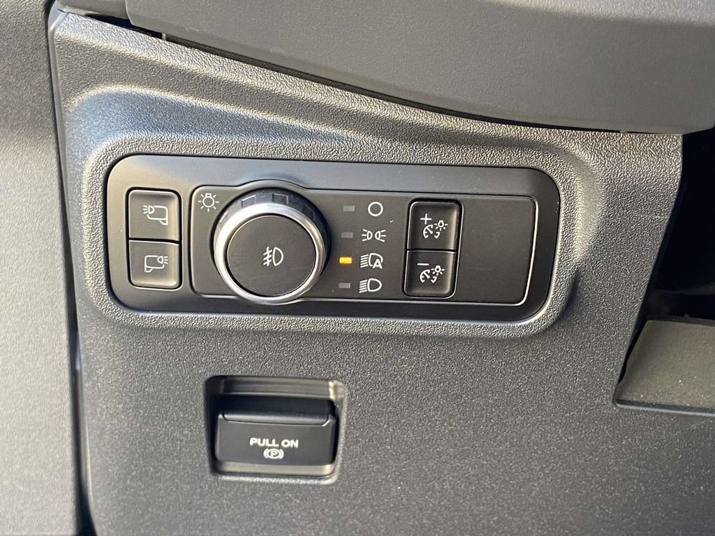 Used 2025 Ford Bronco Outer Banks AWD/4WD image 34