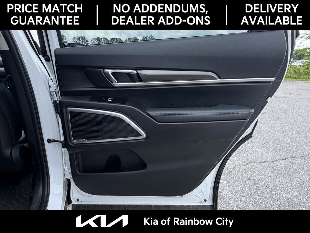 Used 2023 Kia Telluride S FWD image 14