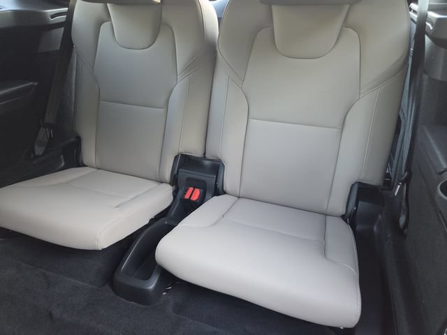 Used 2025 Volvo XC90 B5 Core w/ Climate Package AWD/4WD image 26