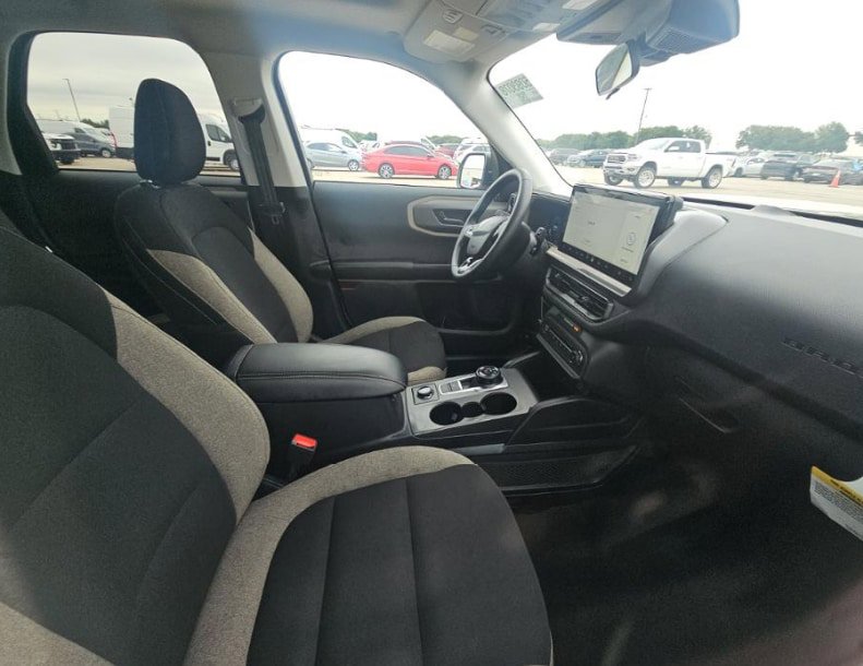 Used 2025 Ford Bronco Sport Big Bend w/ Convenience Package AWD/4WD image 6