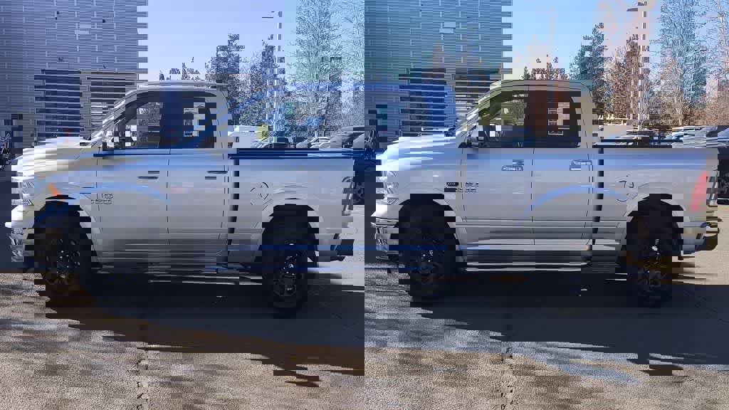 Used 2018 RAM 1500 Laramie w/ Convenience Group image 5