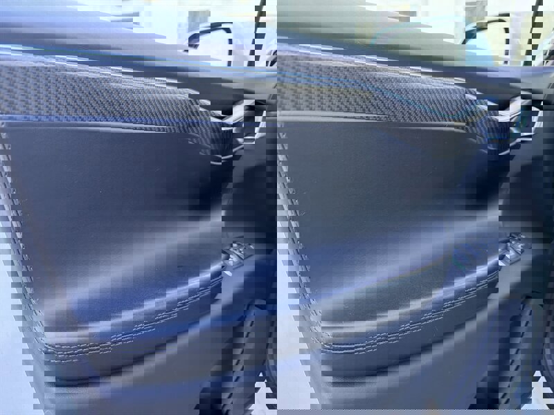 Used 2016 Tesla Model X P90D image 25