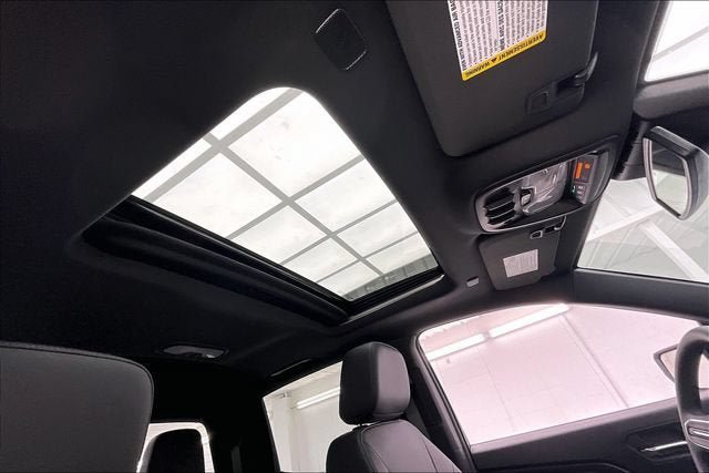New 2026 GMC Canyon Elevation w/ Convenience Package RWD image 10