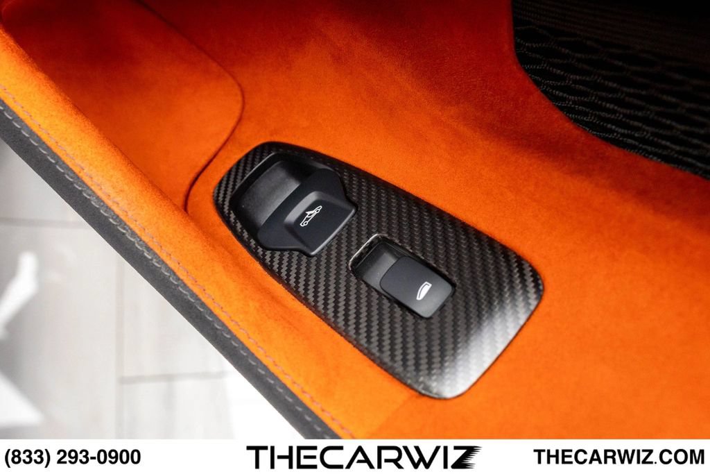 Used 2020 McLaren 600LT Spider RWD image 73