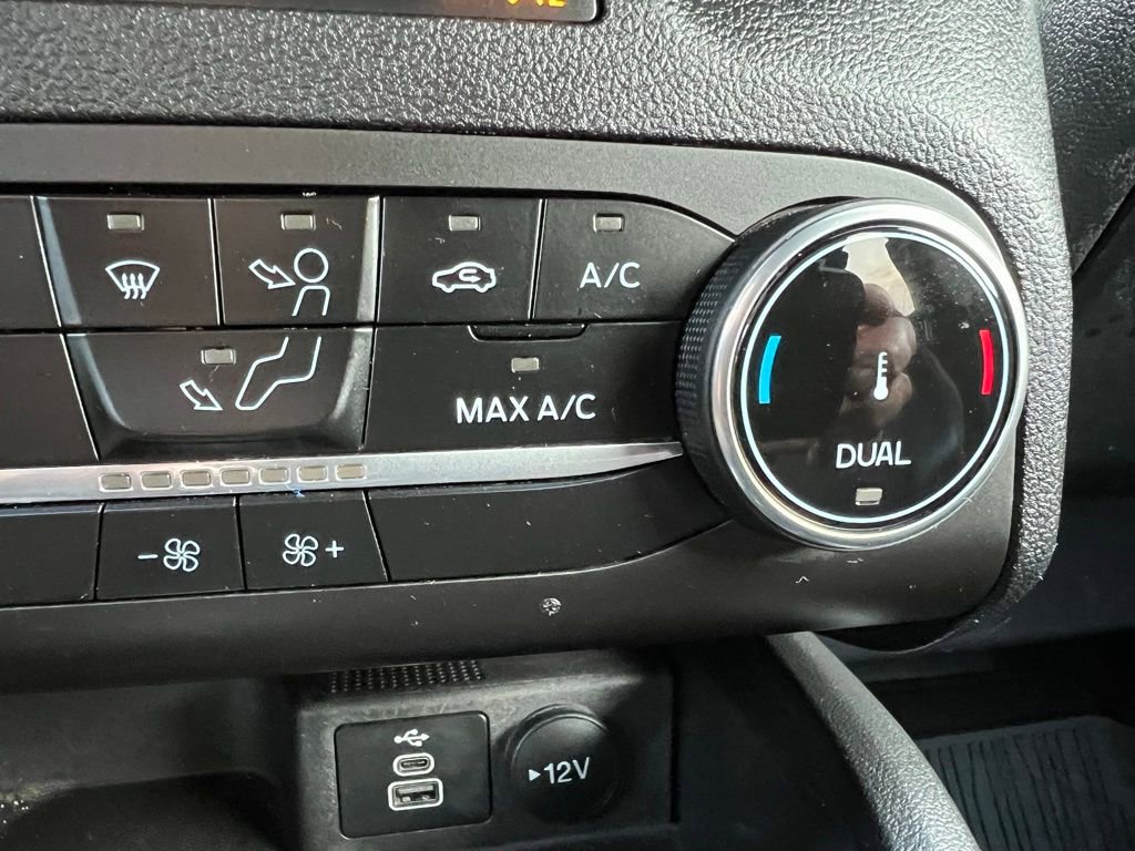 Used 2025 Ford Escape ST-Line image 35