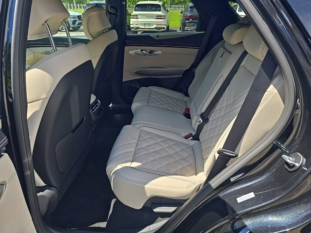 New 2027 Genesis GV70 2.5T Sport Prestige AWD/4WD image 5