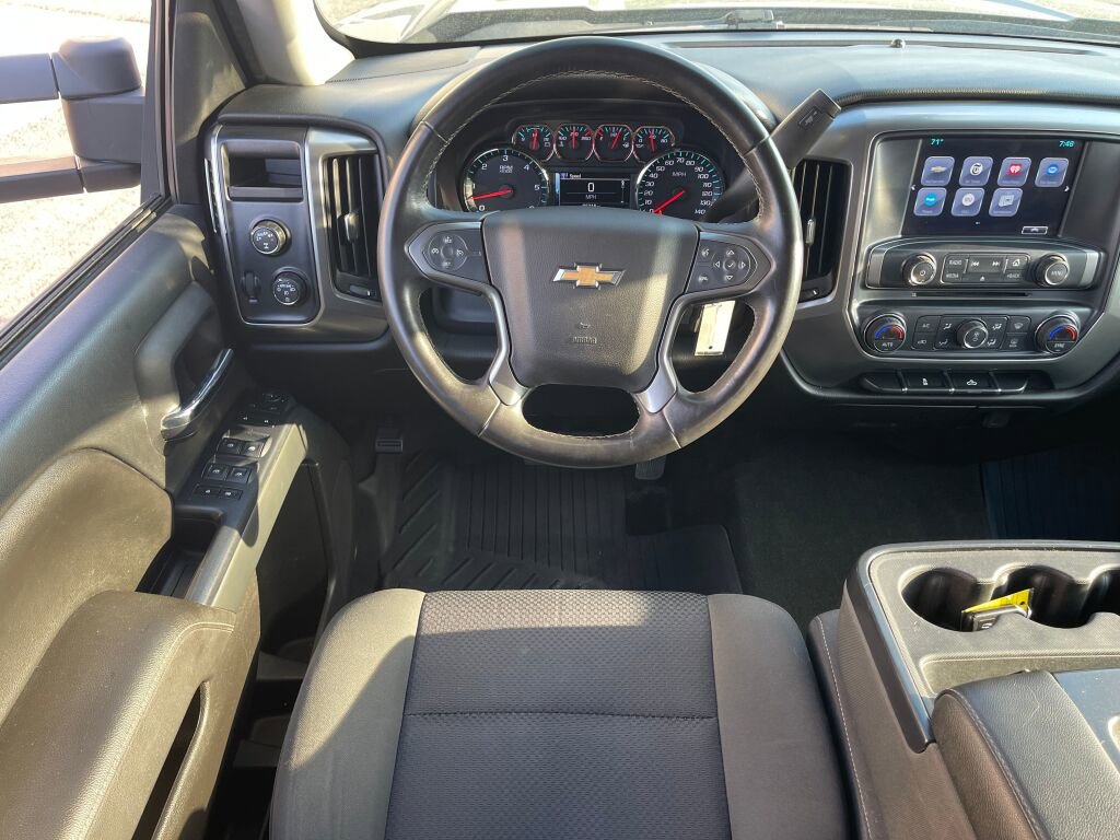 Used 2017 Chevrolet Silverado 1500 LT w/ All Star Edition AWD/4WD image 2