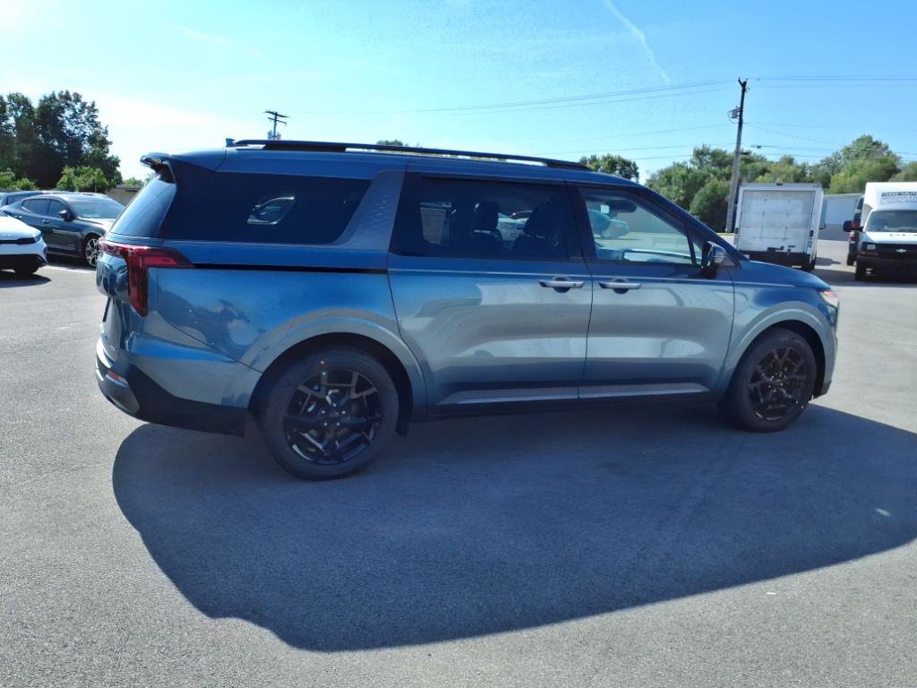 New 2026 Kia Carnival SX image 7