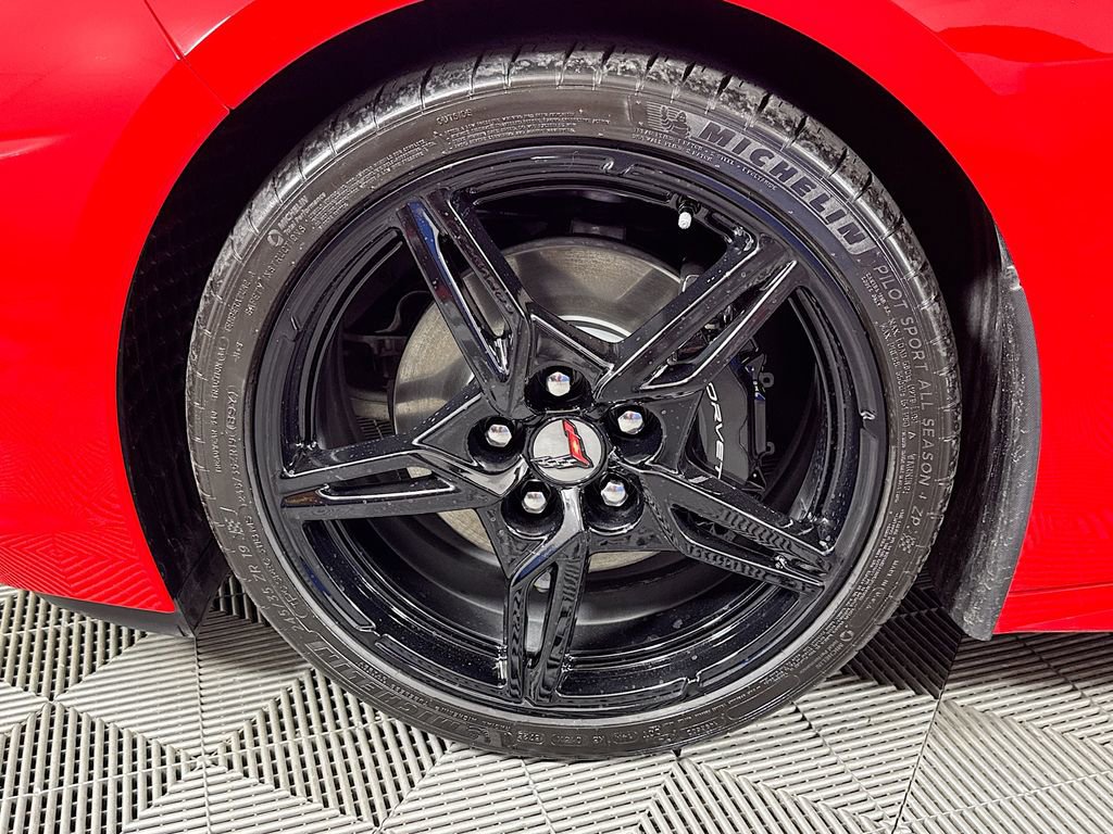Used 2021 Chevrolet Corvette Stingray Premium Conv w/ Battery Protection Package image 29