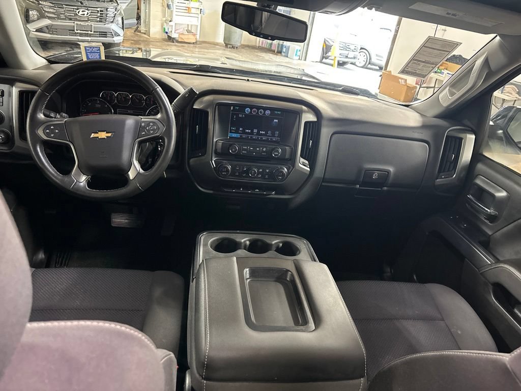 Used 2017 Chevrolet Silverado 1500 LT w/ All Star Edition AWD/4WD image 12