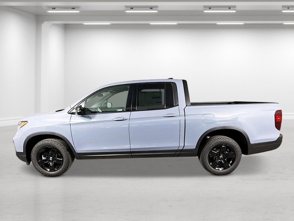 New 2026 Honda Ridgeline Black Edition image 2