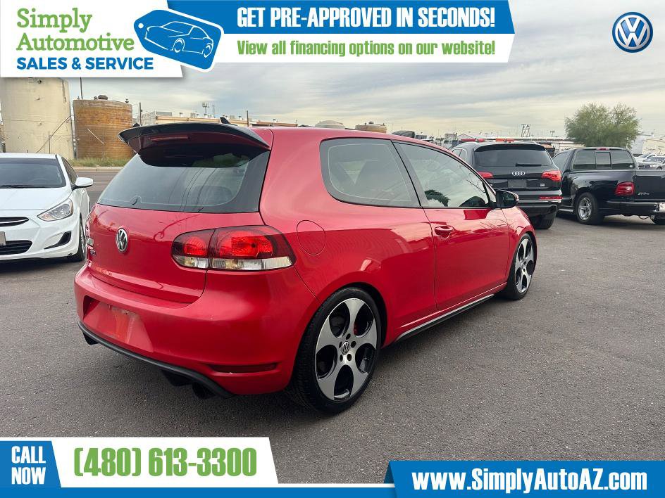 Used 2010 Volkswagen GTI 2-Door image 9