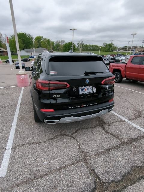 Used 2020 BMW X5 xDrive40i w/ Convenience Package AWD/4WD image 3