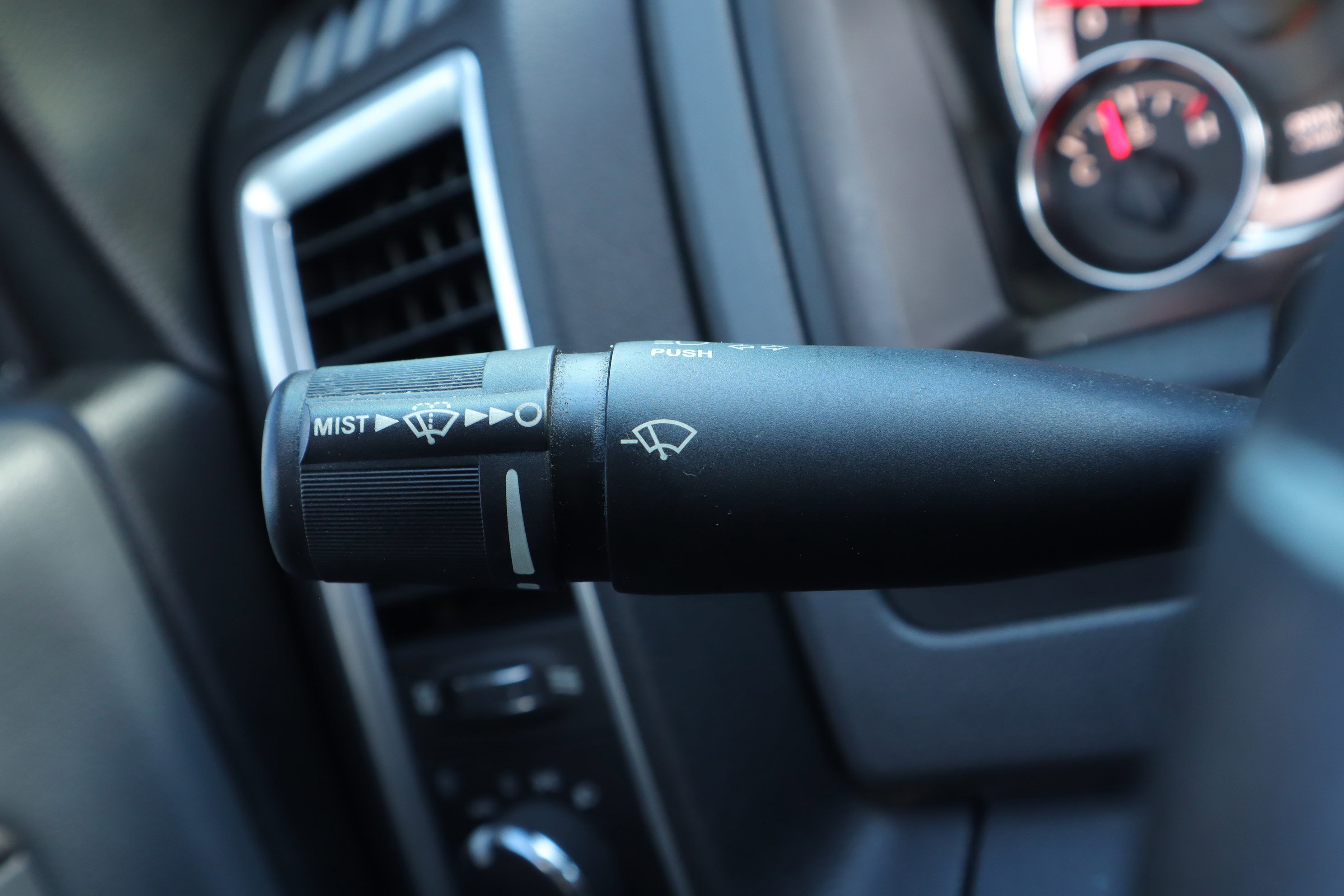 Used 2019 RAM 1500 Big Horn image 18