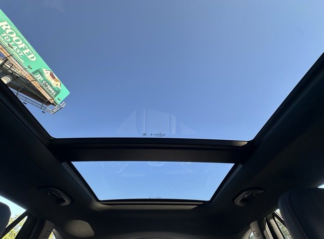 New 2026 Mercedes-Benz GLC 43 AMG 4MATIC image 16