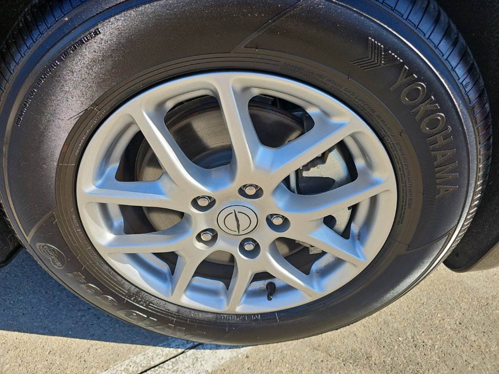 Used 2026 Chrysler Pacifica Select FWD image 2