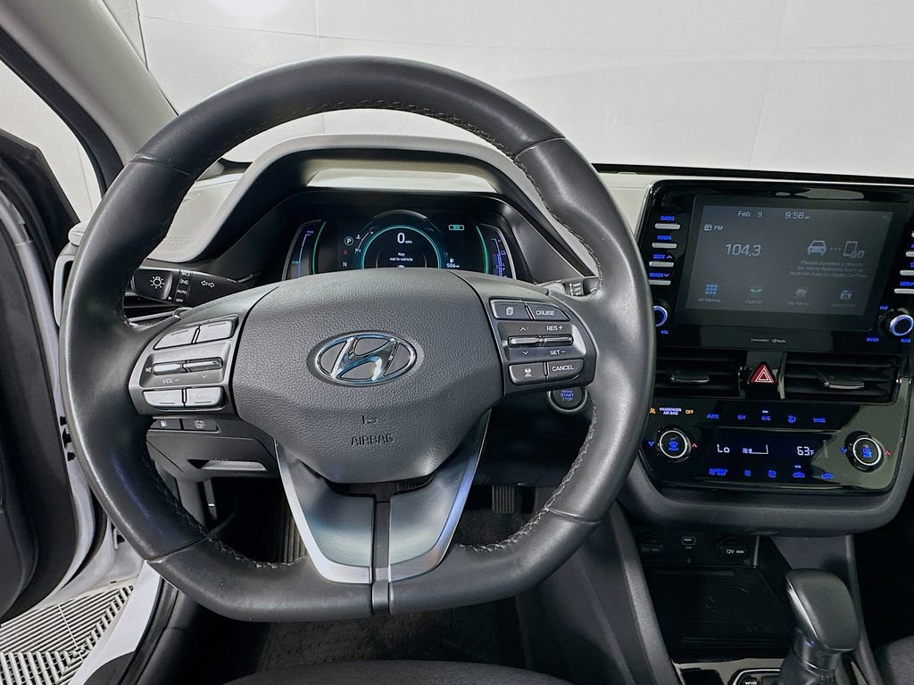 Used 2020 Hyundai Ioniq SEL image 11