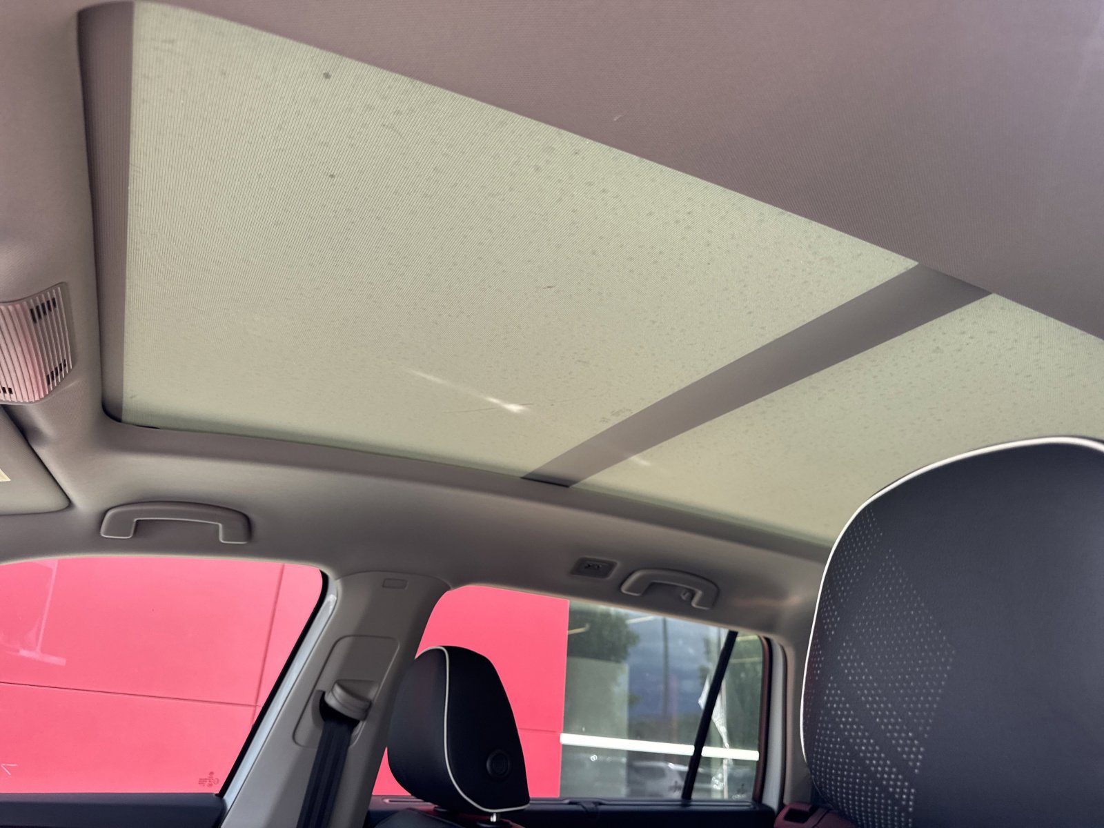 New 2026 Volkswagen Atlas SEL Premium R-Line image 18
